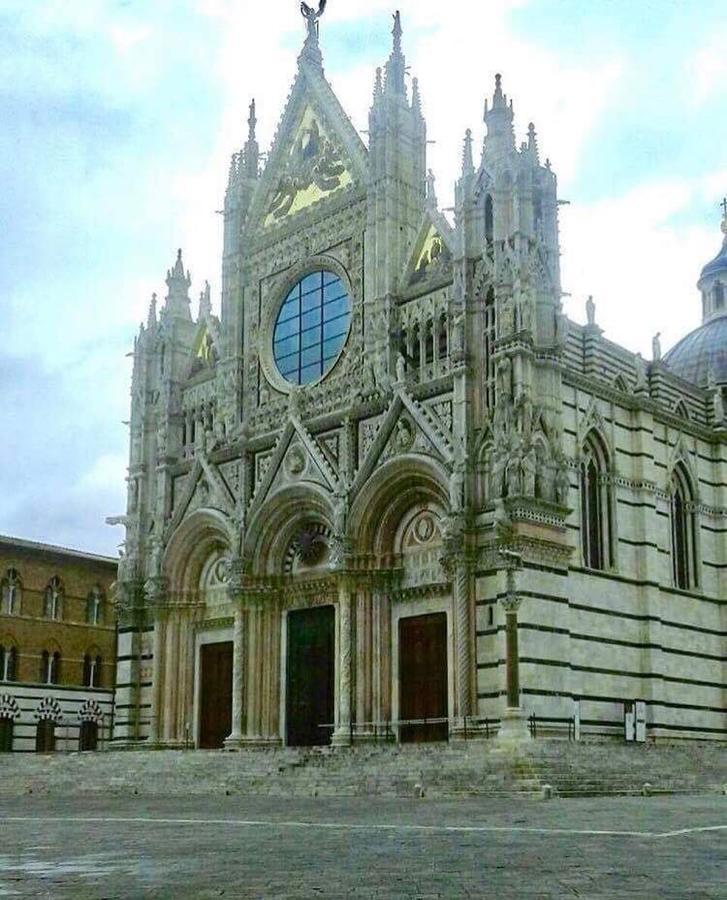 Osteria I'Casolare Hotel ซาน จิโอวานนิ วาลดาร์โน ภายนอก รูปภาพ