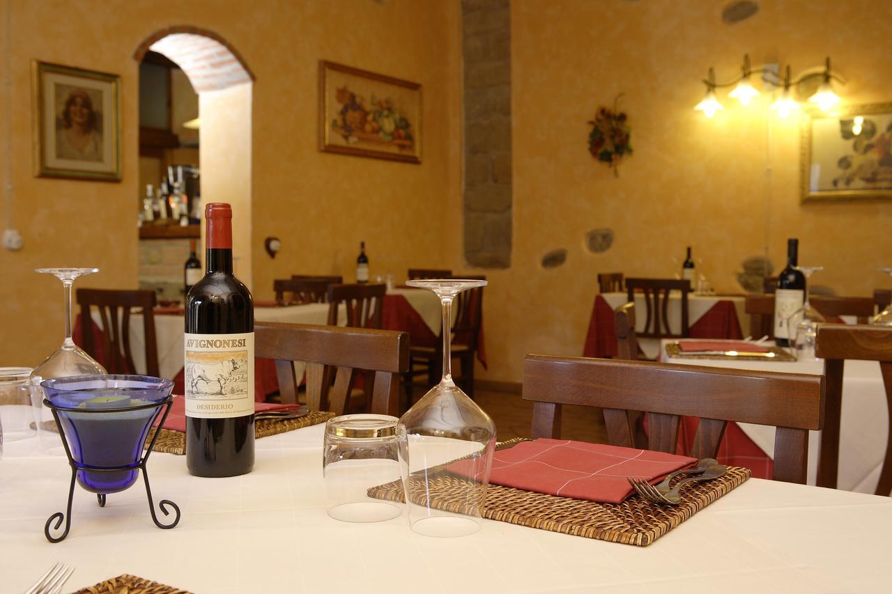 Osteria I'Casolare Hotel ซาน จิโอวานนิ วาลดาร์โน ภายนอก รูปภาพ
