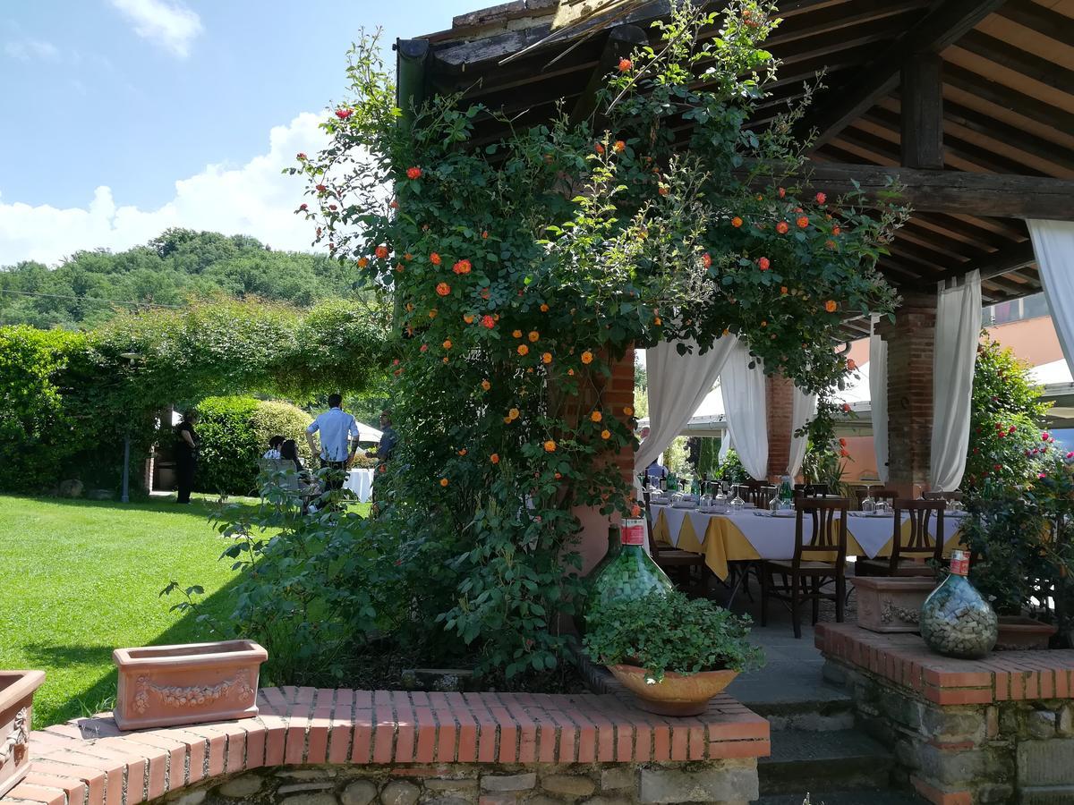 Osteria I'Casolare Hotel ซาน จิโอวานนิ วาลดาร์โน ภายนอก รูปภาพ